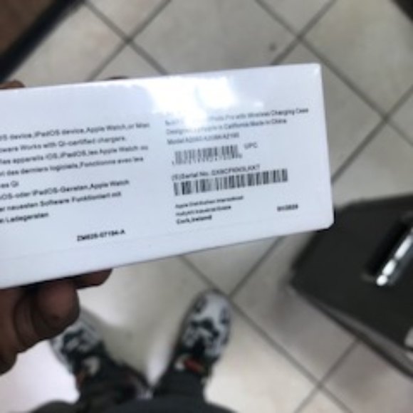 Apple airpod pros